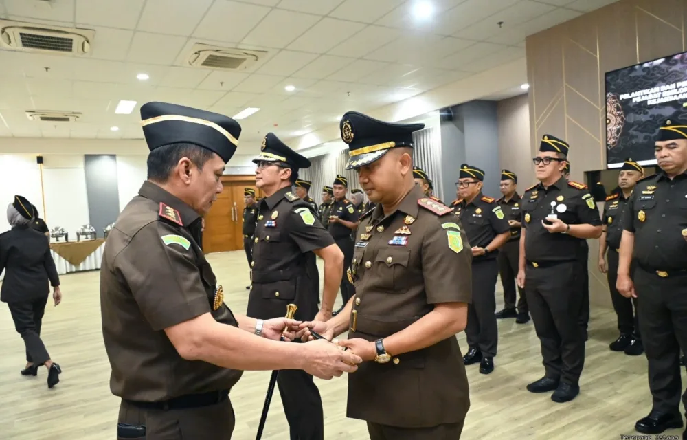 Momentum Baru Kejaksaan Jabar, Kajati Lantik Asisten Intel Dan Kajari Cirebon