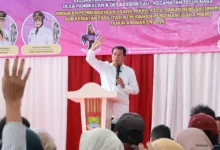 Pemkab Tangerang Dorong Usaha Mikro, Bupati Maesyal Rasyid Bagikan Hibah Gerobak Dan Kompor Gas Di Teluknaga