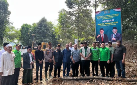 Ahmad Fauzi Wujudkan Impian Masyarakat Cigoong Utara, Jembatan Gantung yang Dinanti Puluhan Tahun Akhirnya Hadir