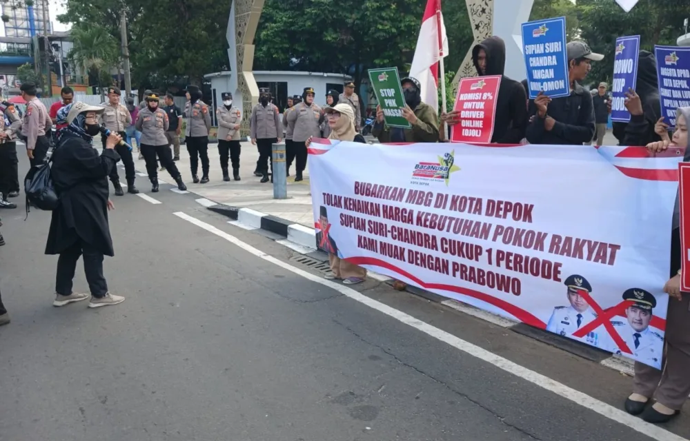 Diduga Dimobilisasi, Baranusa Minta Usut Sumber Dana Aksi Pro Mbg Di Depok
