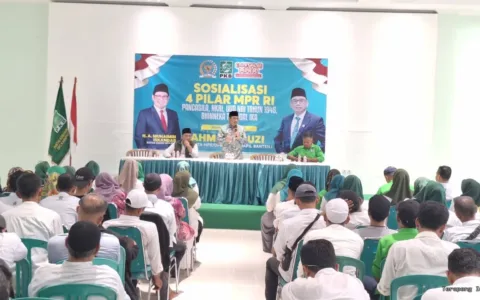 Anggota MPR RI Ahmad Fauzi Tekankan Pentingnya Demokrasi Pancasila di Pandeglang