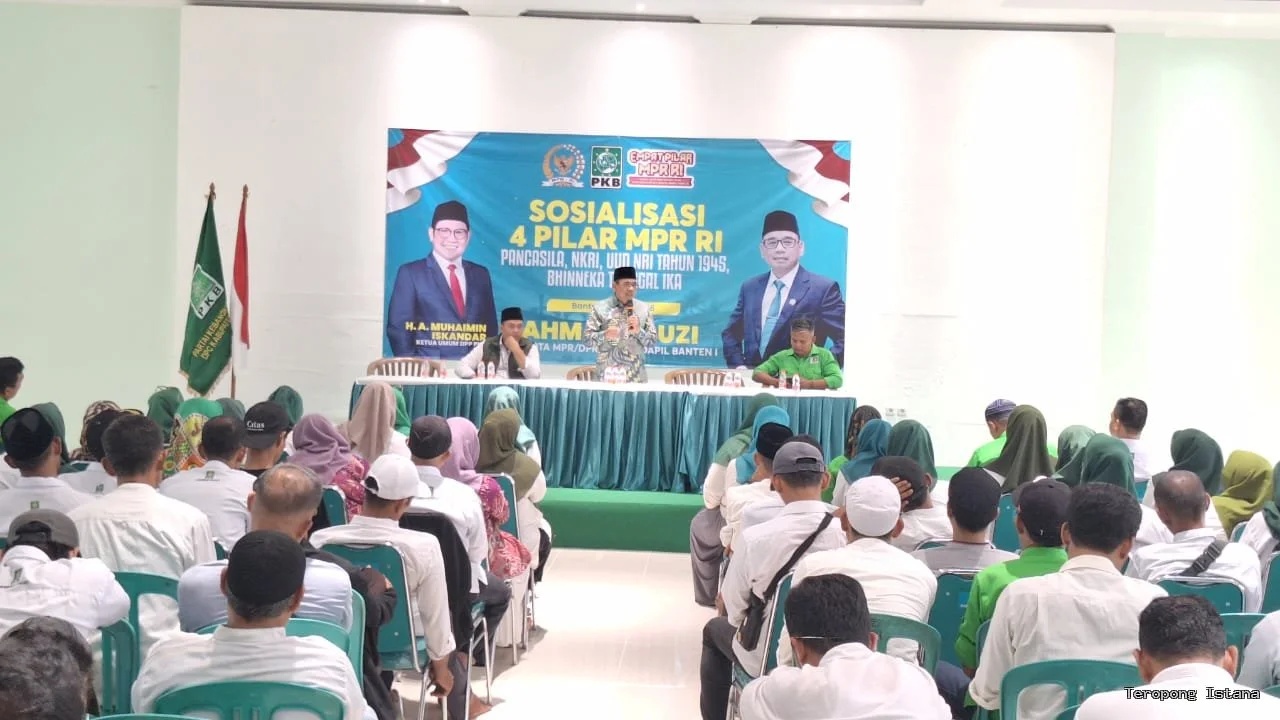 Anggota MPR RI Ahmad Fauzi Tekankan Pentingnya Demokrasi Pancasila di Pandeglang
