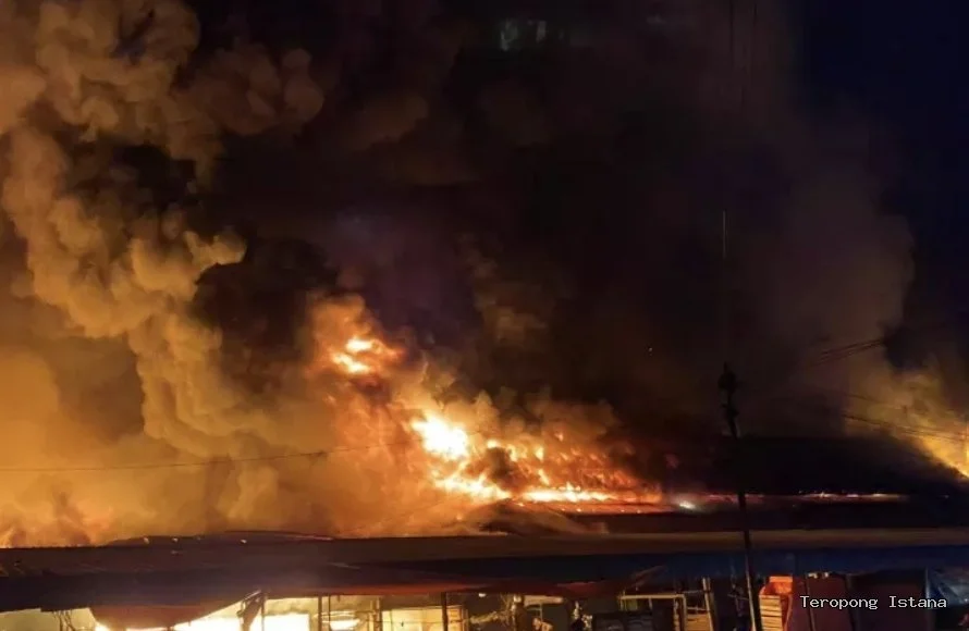 Kebakaran Pasar Parung Diduga Akibat Korsleting, Direksi Perumda Tohaga Disorot ​