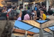 Rumah dan Toko Sembako Ludes Terbakar, Jaelani Terharu Didatangi Bupati Lucky Hakim